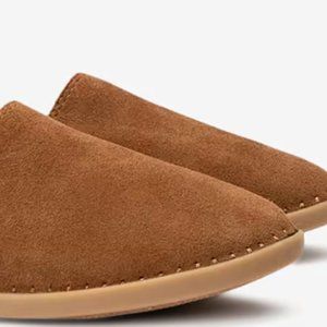 SeeVees Leather Slip-Ons Nwt